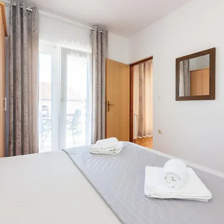 Apartman 5553b *